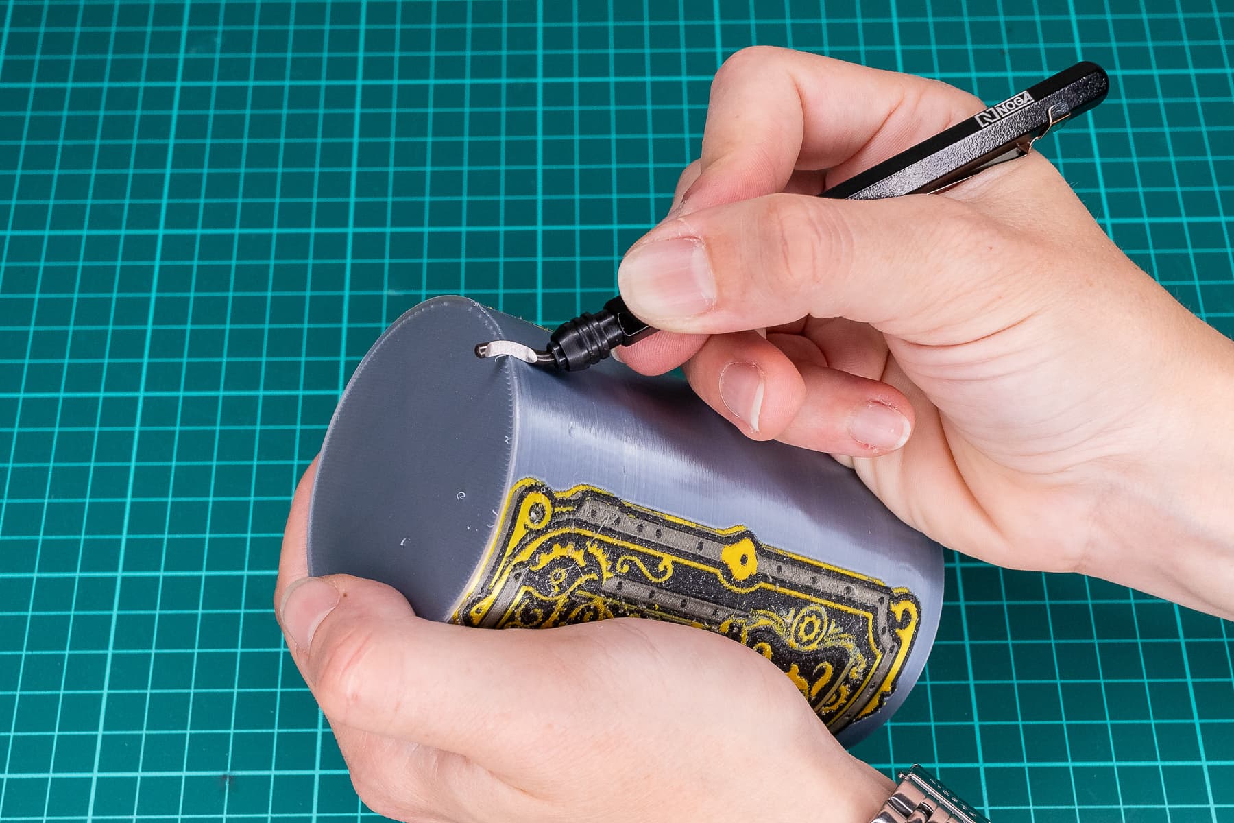 deburring tool