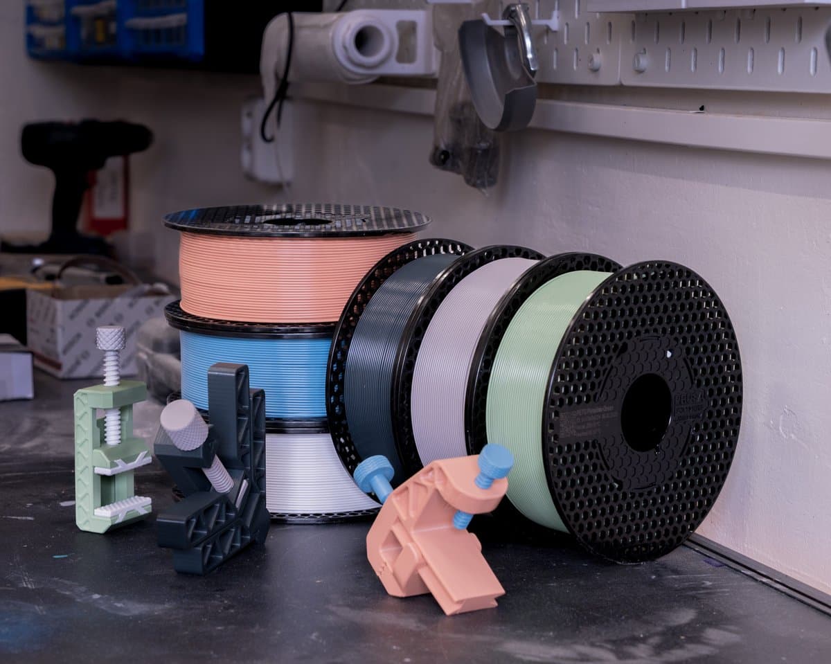 Spoold and sample prints