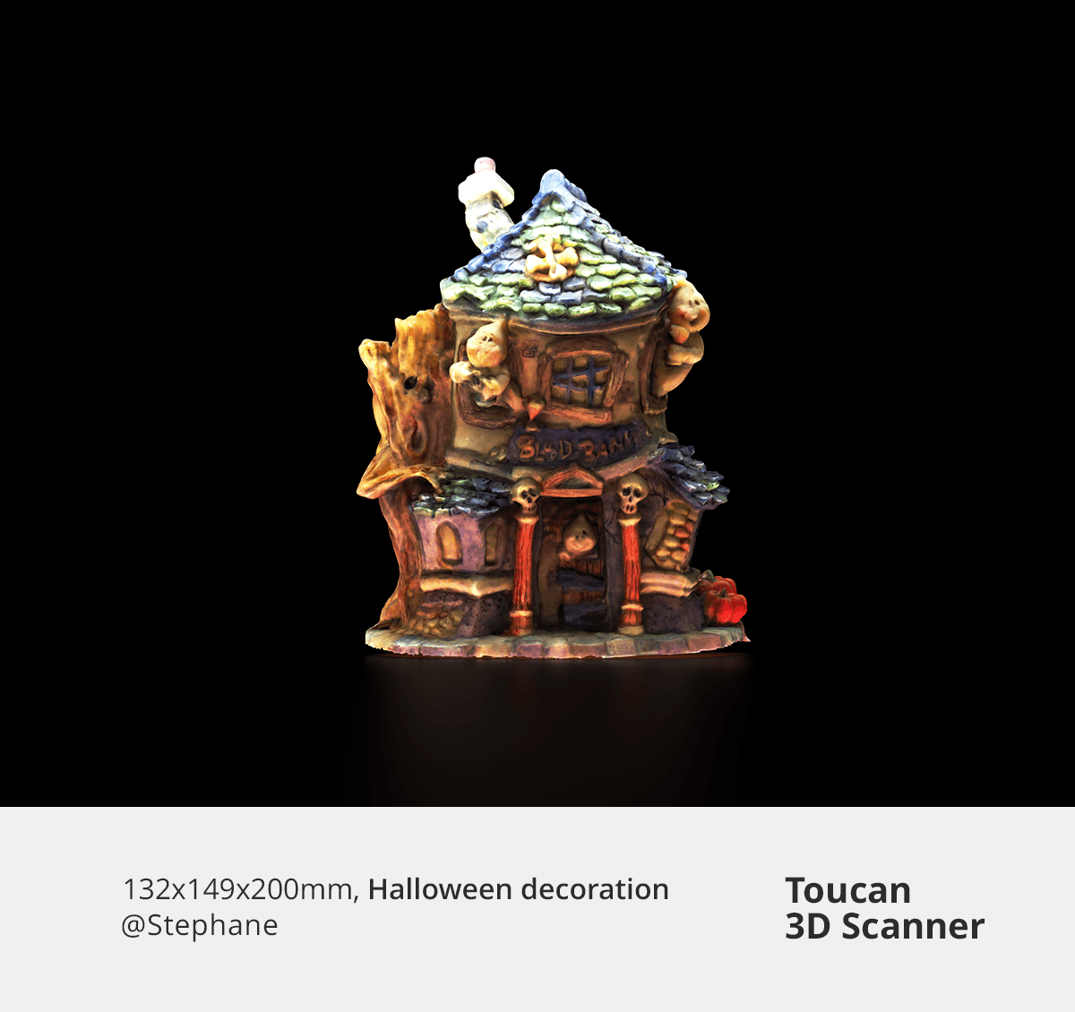Full-color 3D scan of a Halloween decoration showing Toucan's color restoration.