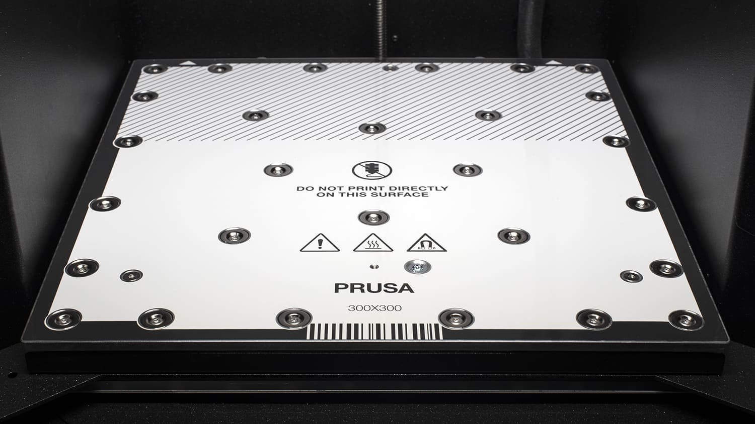 Original Prusa CORE One L dual-loop aluminum heatbed with convection-style heating for uniform edge-to-edge heat distribution