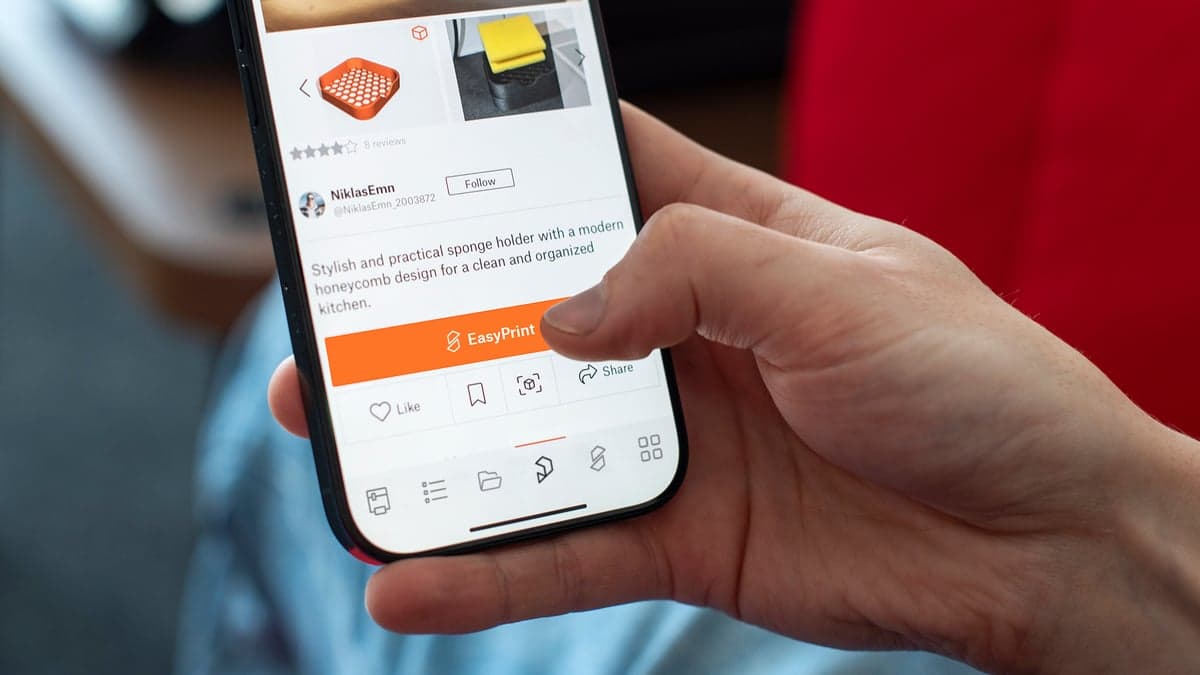 Prusa EasyPrint web interface on tablet and phone